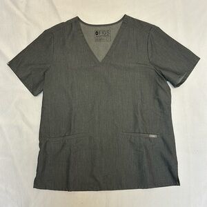 Figs Casma Three Pocket Scrub Top Women’s L Graphite Gray